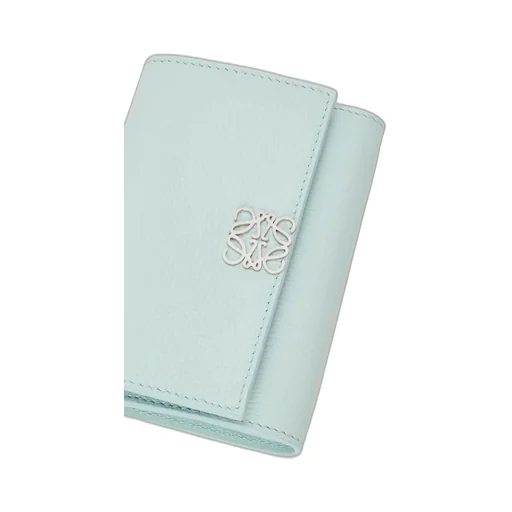 Anagram Small Vertical Wallet In Pebble Grained Calfskin