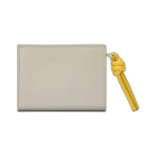 Knot Compact Wallet In Shiny Nappa Calfskin