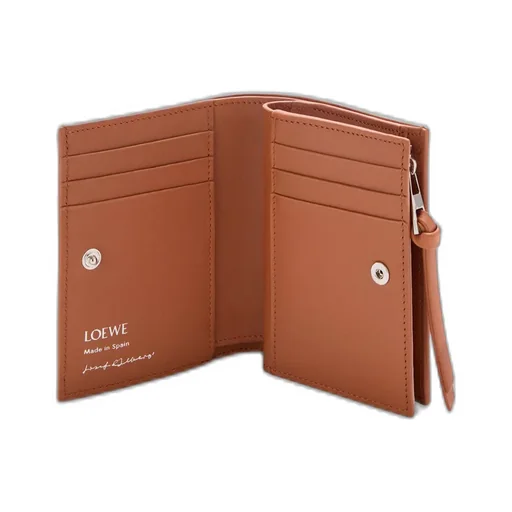Compact Wallet In Nappa Calfskin