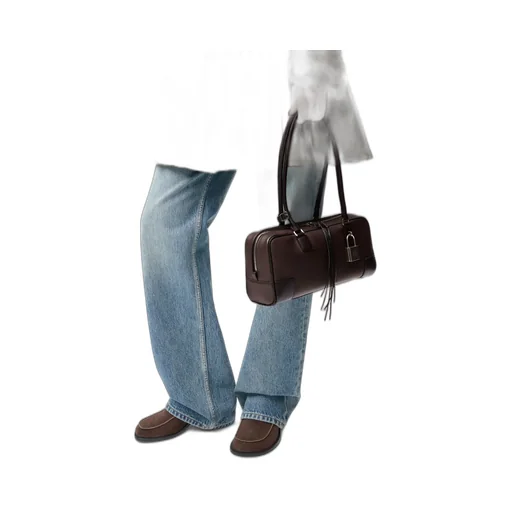 Amazona 31 Cropped Bag In Classic Calfskin