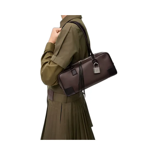 Amazona 31 Cropped Bag In Classic Calfskin