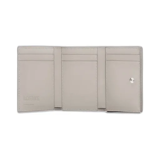 Trifold Wallet In Satin Calfskin