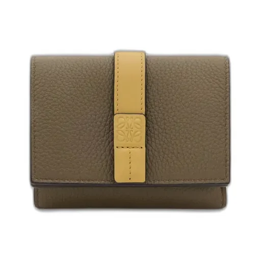 Trifold Wallet In Soft Grained Calfskin