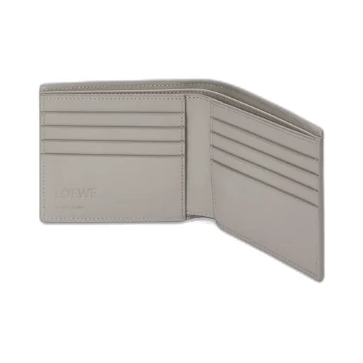 Bifold Wallet In Textured Classic Calfskin