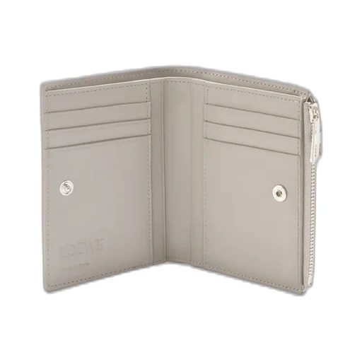 Slim Compact Walllet In Textured Classic Calfskin