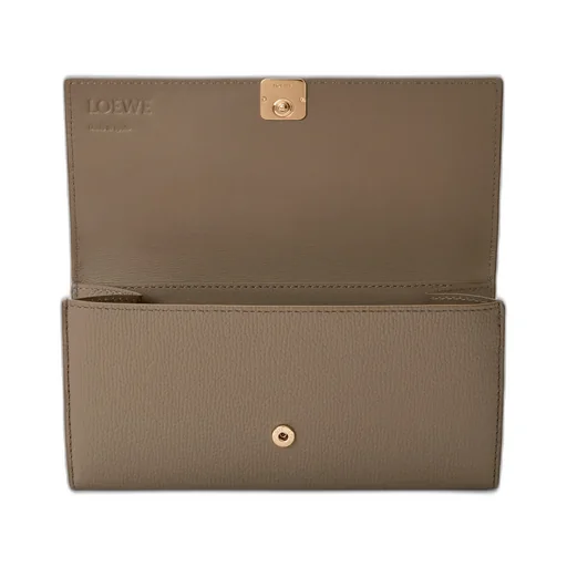 Anagram Continental Wallet In Pebble Grained Calfskin