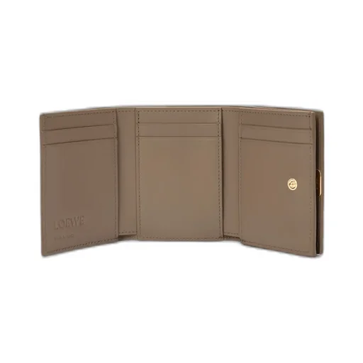 Anagram Trifold Wallet In Pebble Grained Calfskin