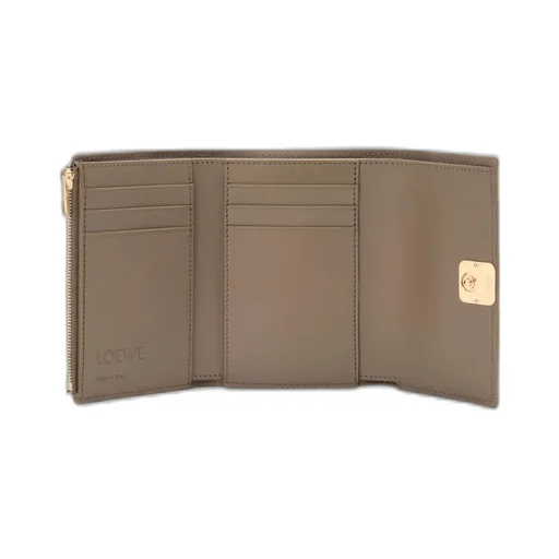 Anagram Small Vertical Wallet In Pebble Grained Calfskin