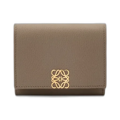 Anagram Trifold Wallet In Pebble Grained Calfskin