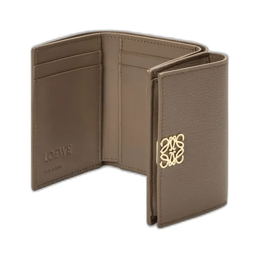 Anagram Trifold Wallet In Pebble Grained Calfskin