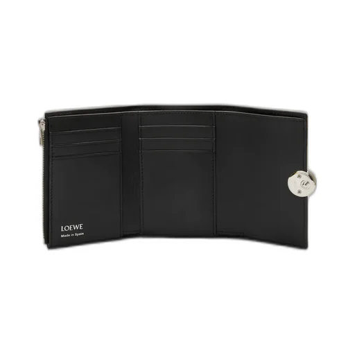 Pebble Small Vertical Wallet In Pebble Grained Calfskin