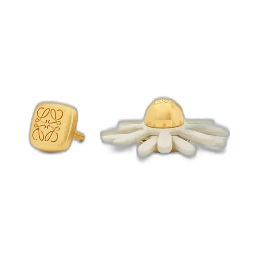 Flower Pin In Calfskin