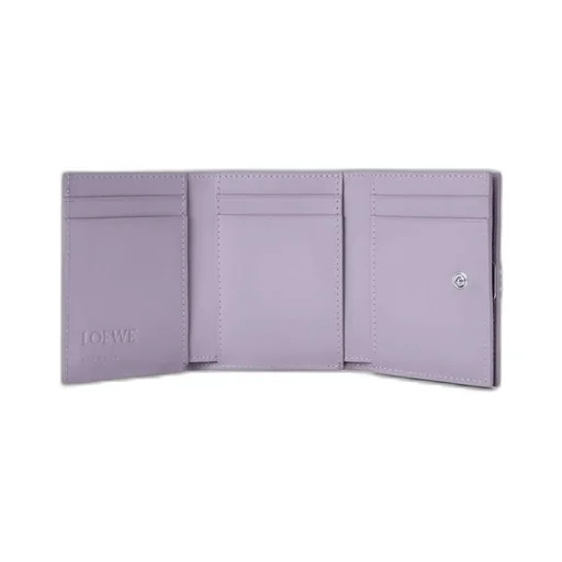 Anagram Trifold Wallet In Pebble Grained Calfskin