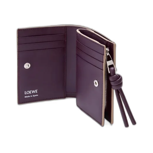 Knot Compact Wallet In Shiny Nappa Calfskin