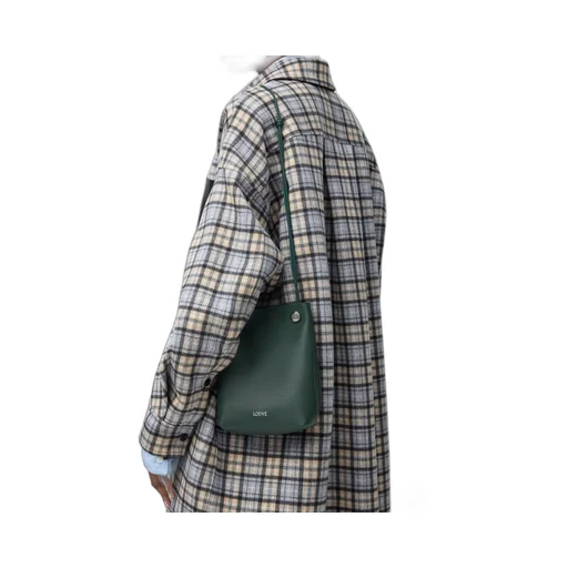 Pebble Pouch In Smooth Calfskin