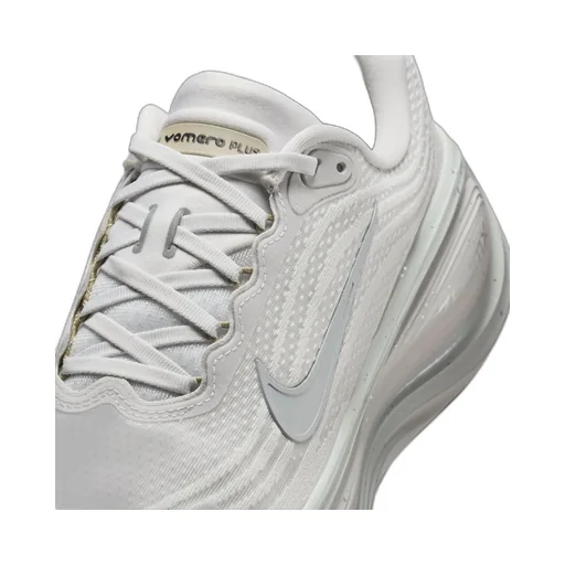Nike Vomero Plus Speckle