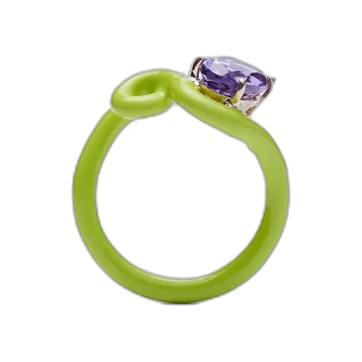 Oval Ring In 9 Kt Yellow Gold