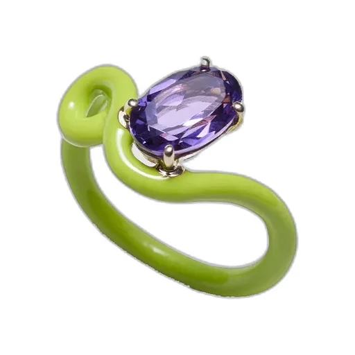 Oval Ring In 9 Kt Yellow Gold