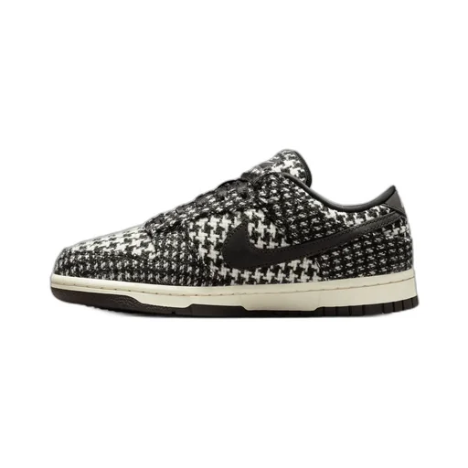 W Nike Dunk Low