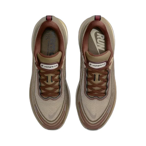 Nike Vomero Plus Qs