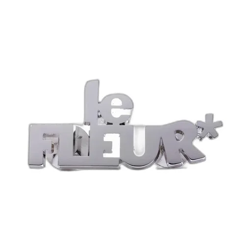 Le Fleur* Pin