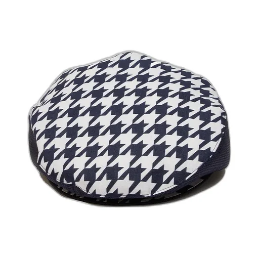 A Houndstooth Cap