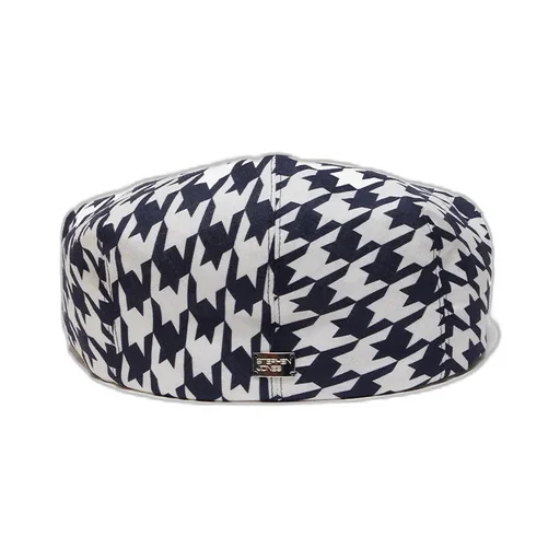 A Houndstooth Cap