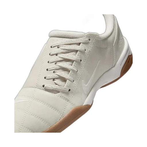 Nike T90