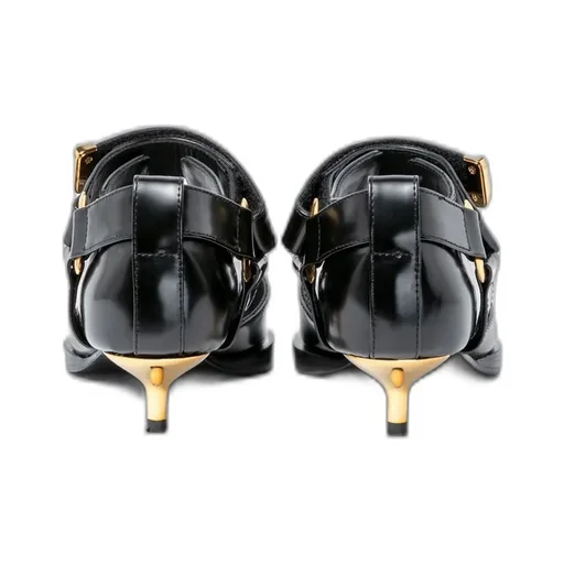 Belted Pumps