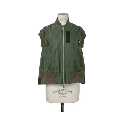 Zip-Up Sleeveless Gilet