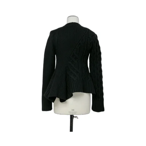 Wool Knit Pullover