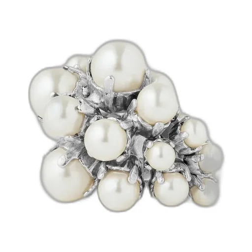 Crystal Pearl Earcuff In Metal And Pearls