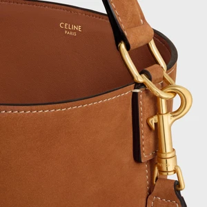 Medium Bucket Louise In Nubuck Calfskin