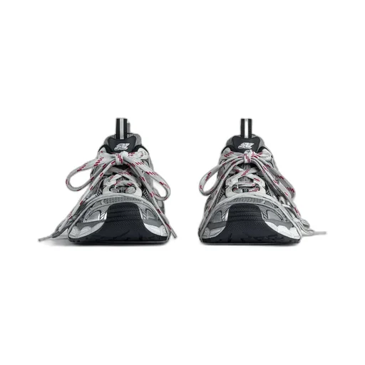 3Xl Split Logo Sneaker
