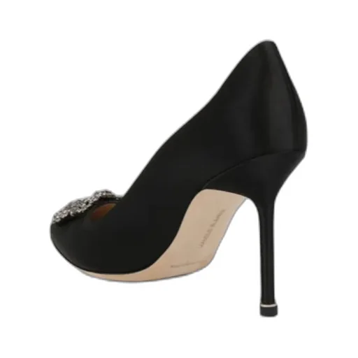 Manolo Blahnik Hangisi Embellished Pointed Toe Pumps
