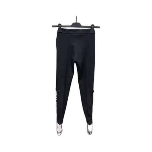 Elastic Strap Feet Leggings