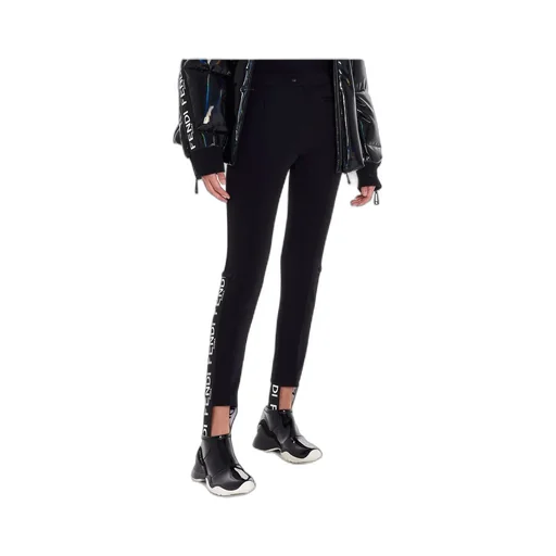 Elastic Strap Feet Leggings