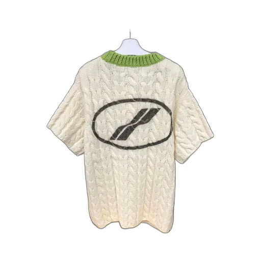 Round-Neck Short-Sleeved Pullover