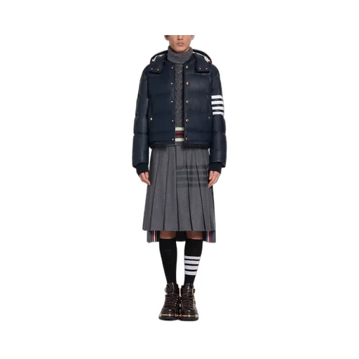 Knee-Length Pleated 4-Bar Striped Skirt