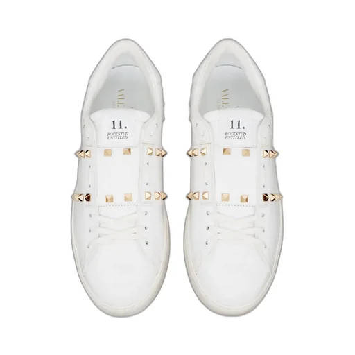 Rivet-Decorated Casual Sneakers