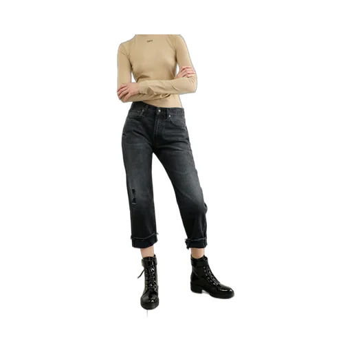Straight Jeans