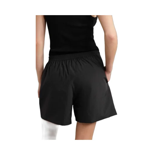Elastic Waist-Edge Shorts