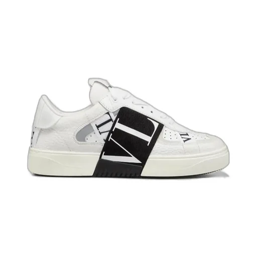 Valentino Vl7N Round Toe Lace-Up Sneakers