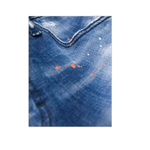 Distressed Cropped Jeans
