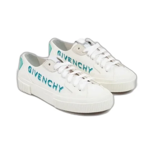 Low-Top Tennis Sneakers