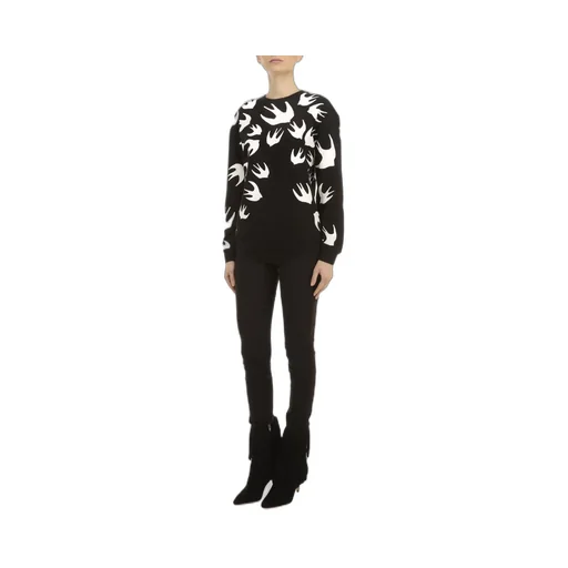 Swallow' Pullover
