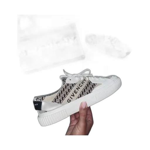 Chain Logo Sneakers