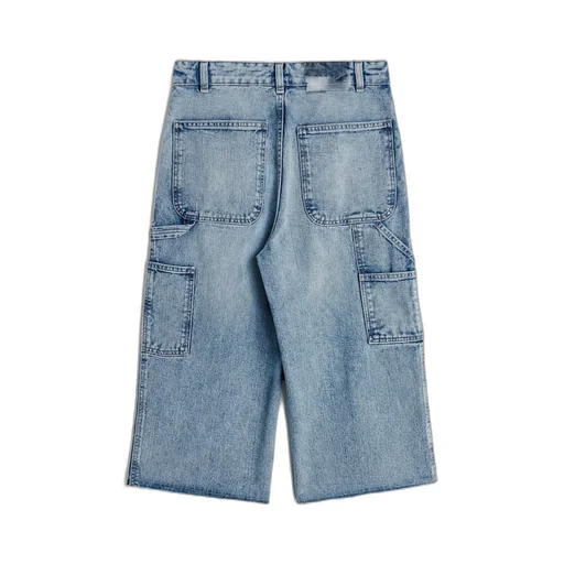 Wide-Leg Cropped Jeans
