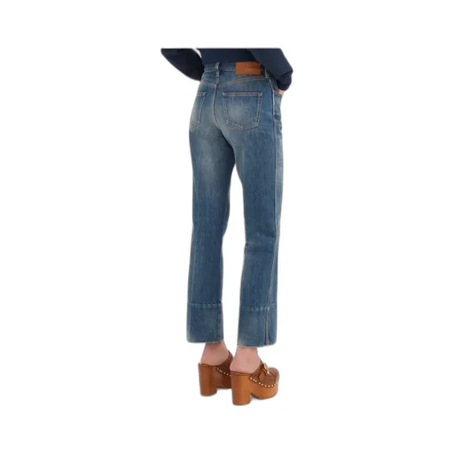 Straight Jeans