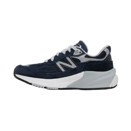 990V6 Sneakers